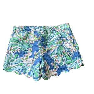 Lilly Pulitzer buttercup shorts size 6 Gently Used multi-color